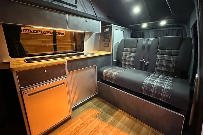 Rock and roll seats