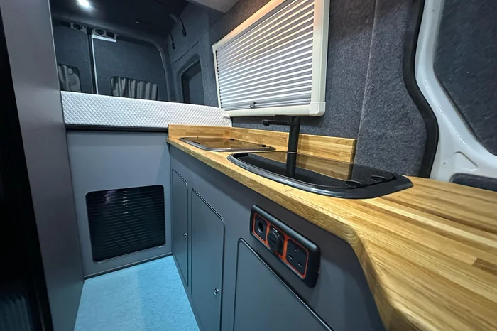 Kitchen and window blinds